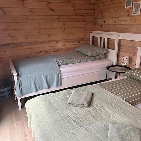 The Little Guesthouse Downtown - Keflavik Airport Exterior foto