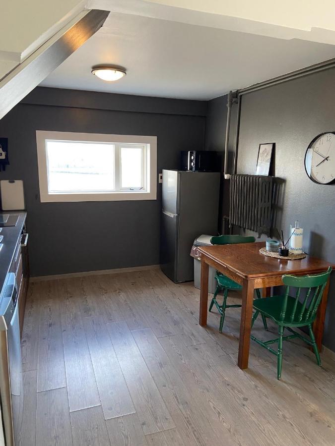 The Little Guesthouse Downtown - Keflavik Airport Exterior foto